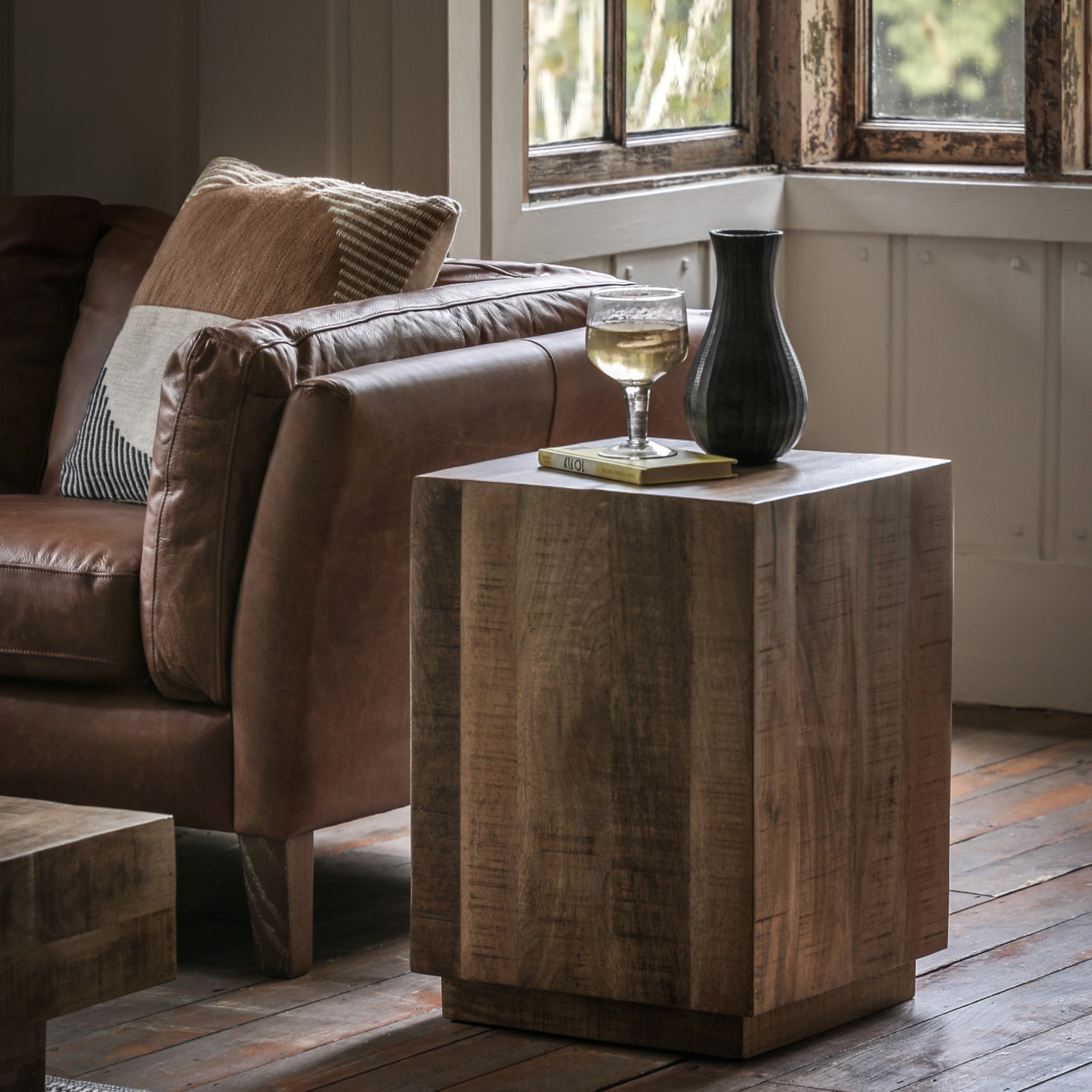 Banff Side Table – The Den & Now