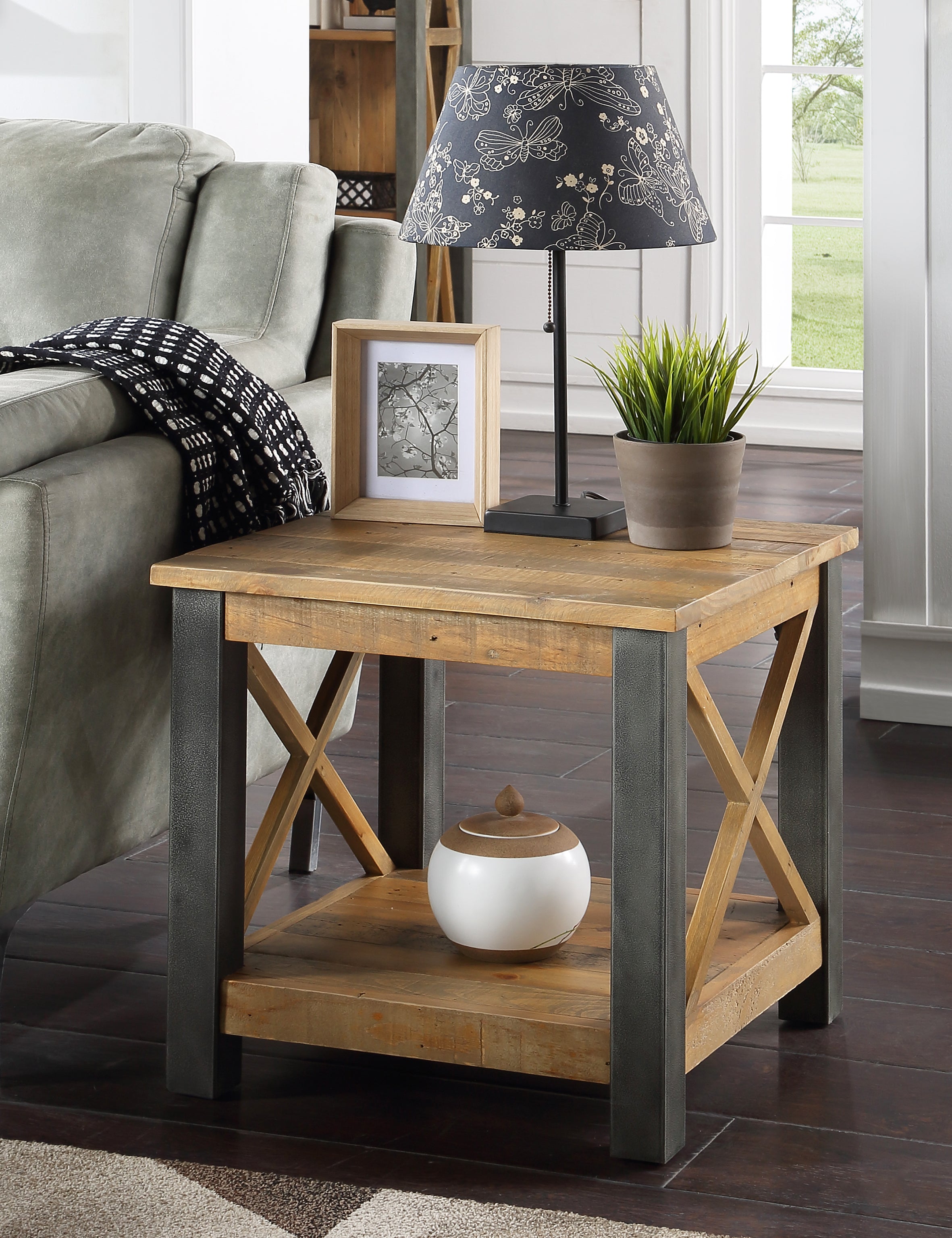 Industrial Rustic Side Table With Shelf – The Den & Now