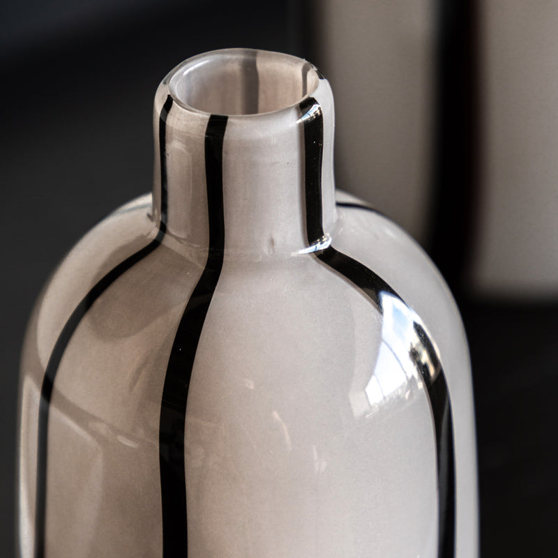 Runa Vase (Set of Two)