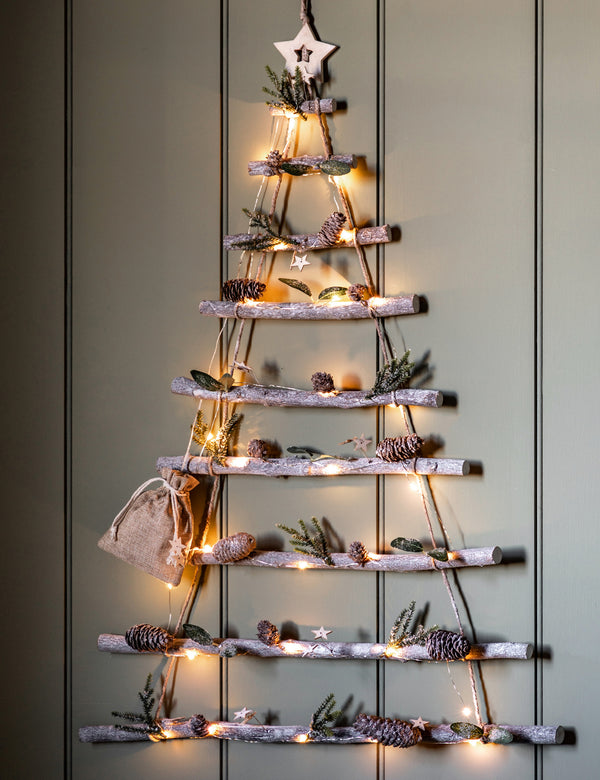 Rustic LED Wall Hanging Christmas Tree
