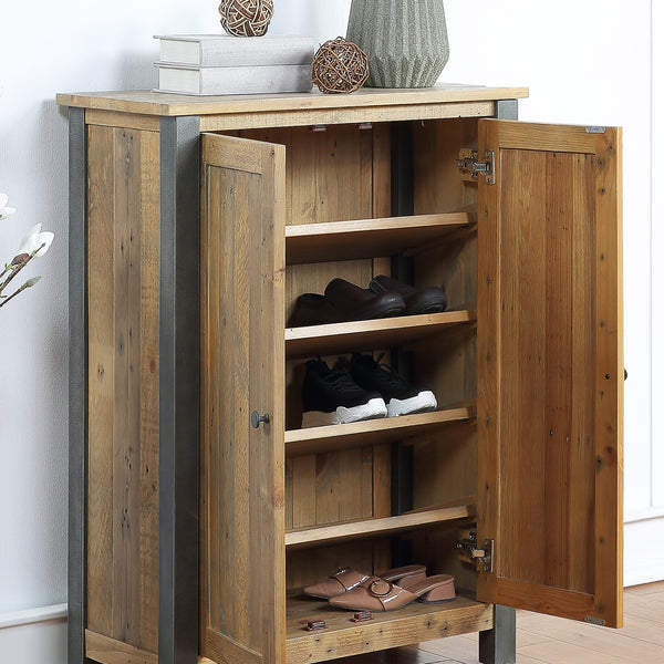 Rustic shoe storage 2025